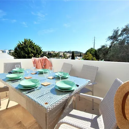 Apartamento Club - Free Wifi - Pool - By Bedzy *