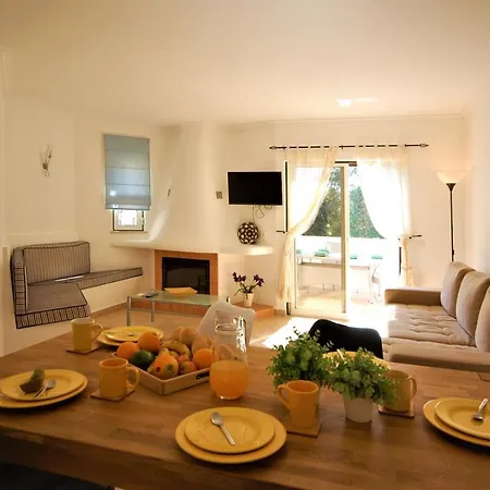 Apartamento Club - Free Wifi - Pool - By Bedzy شقة